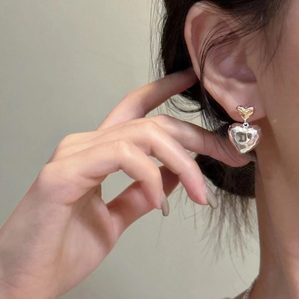 Wholesale 925 Sterling Silver Love Heart Color Separation Earrings - Image 6