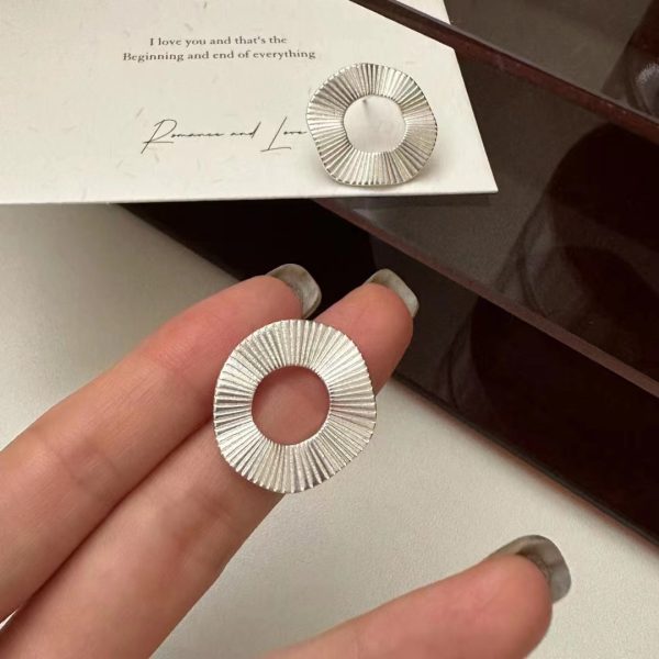 Wholesale 925 Sterling Silver Striped Circle Earrings - Image 3