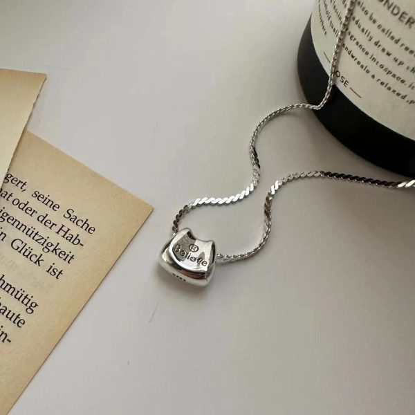 Wholesale 925 Sterling Silver Engraved Believe Vintage-style Necklace