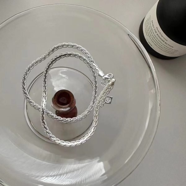 Wholesale 925 Sterling Silver Weaved Clavicle Chain - Image 2