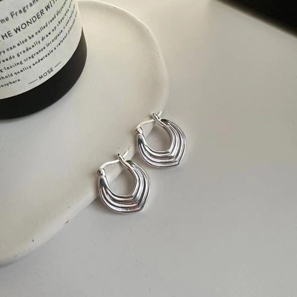 Wholesale 925 Sterling Silver V-shaped Ear Clips - Image 2