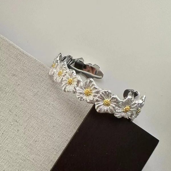 Wholesale 925 Sterling Silver Golden Daisy Bangle