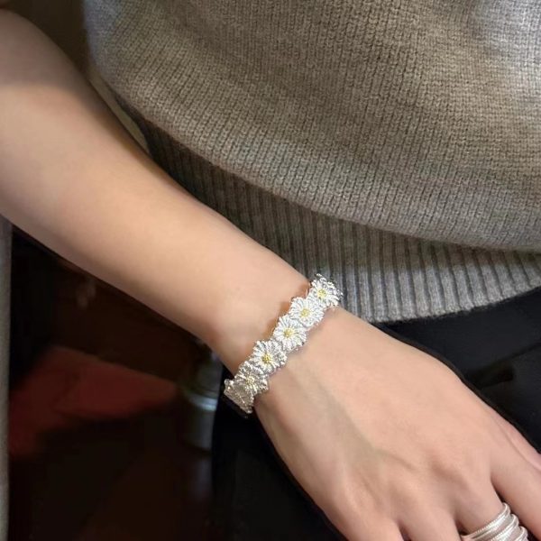 Wholesale 925 Sterling Silver Golden Daisy Bangle - Image 4