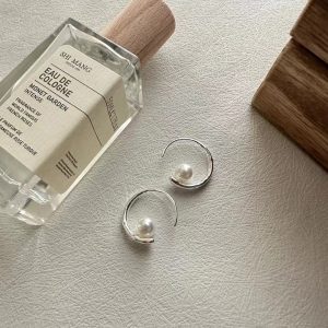 Wholesale 925 Sterling Silver Shellfish Bead Earrings with Curved Hook