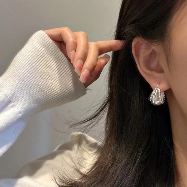 Wholesale 925 Sterling Silver Matte Curved Bead Earrings - Image 4