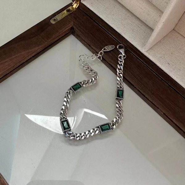 Wholesale 925 Sterling Silver Green Zirconia Set Necklace ＆ Bracelet ＆ Earrings - Image 2