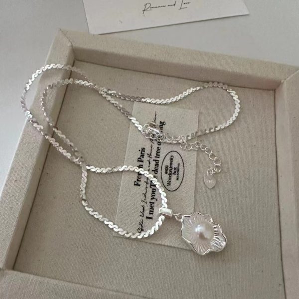 Wholesale 925 Sterling Silver Flower Pearl Set Necklace ＆ Earrings - Image 2