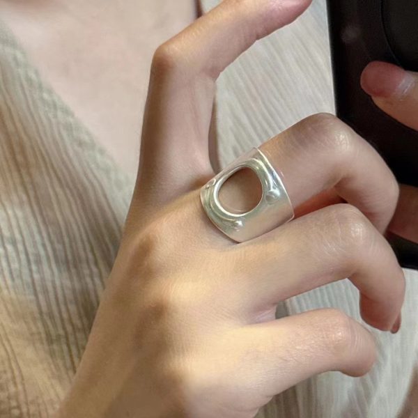 Wholesale 925 Sterling Silver Frosted Hollowed-out Ring - Image 5