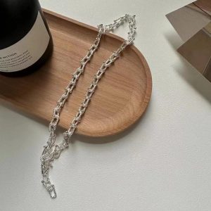 Wholesale 925 Sterling Silver Tang Grass Horseshoe Necklace