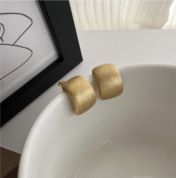 Wholesale 925 Sterling Silver Frosted  Earrings In Gold
