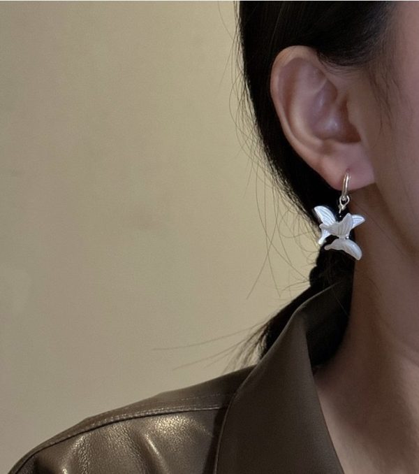 Wholesale 925 Sterling Silver White Mother Of Pearl Butterfly Earrings - Image 4