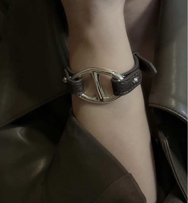 Wholesale 925 Sterling Silver Pig Nose Belt Bracelet - Image 5