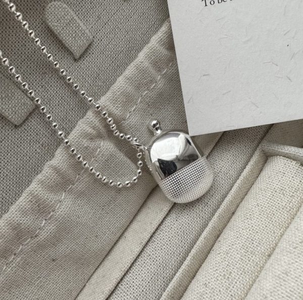 Wholesale 925 Sterling Silver Hip Flask Necklace