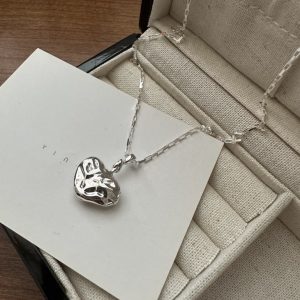 Wholesale 925 Sterling Silver Irregular love necklace