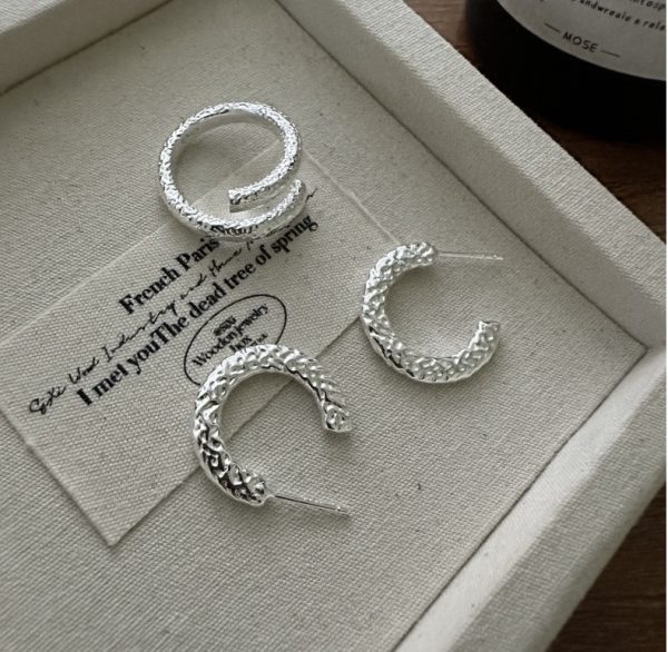 Wholesale 925 Sterling Silver Textured Ring & Stud Earrings