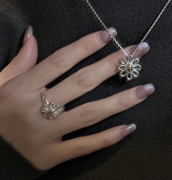 Wholesale 925 Sterling Silver Daisy Flower Necklace & Earrings & Ring - Image 7