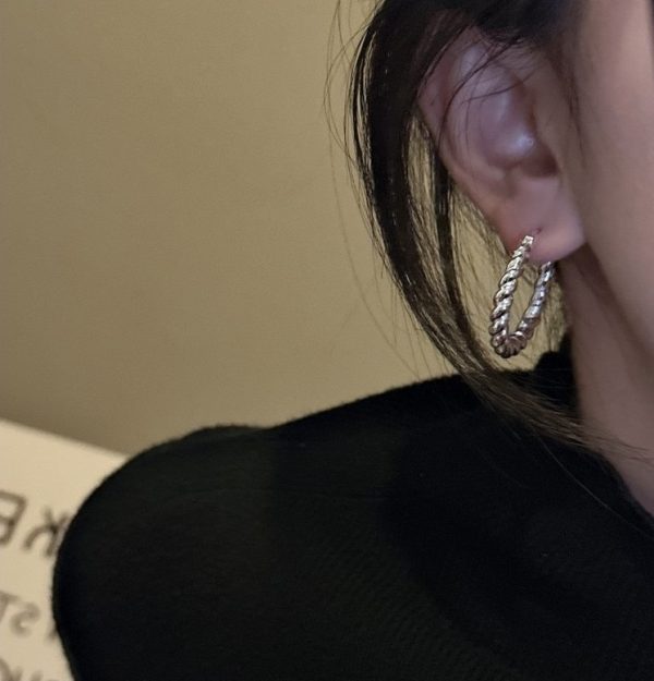 Wholesale 925 Sterling Silver Croissant Big Hoop Earrings - Image 6