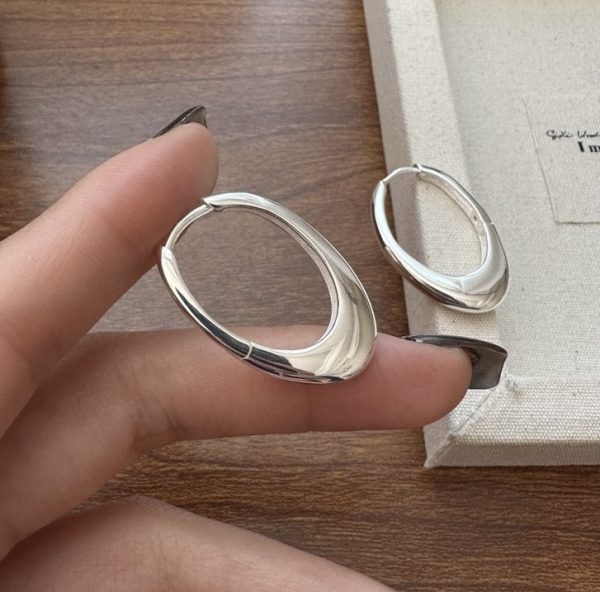 Wholesale 925 Sterling Silver Oval Shape Hoop Earrings - Image 2