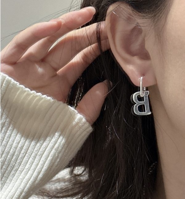 Wholesale 925 Sterling Silver Initial B Buckle Earrings - Image 4