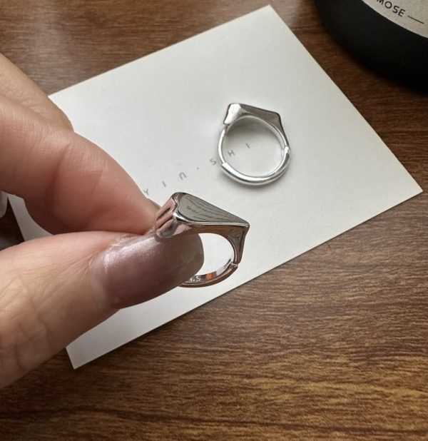 Wholesale 925 Sterling Silver Heart-shaped Buckle Earrings