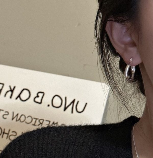 Wholesale 925 Sterling Silver Irregular Hoop Earrings - Image 4