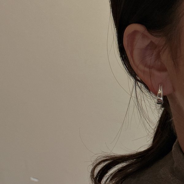Wholesale 925 Sterling Silver Textured Triangle Earrings - Image 4
