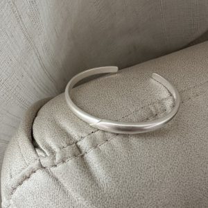 Wholesale 925 Sterling Silver Simple Matte Bangle