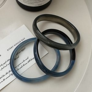 Wholesale Natural Gemstone Dark-Color Agate Bangle