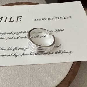 Wholesale 925 Sterling Silver Matte Streamlined Ring