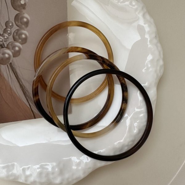 Wholesale Natural Gemstone Thin Fancy Agate Bangle