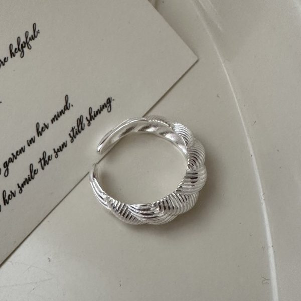 Wholesale 925 Sterling Silver Textured Croissant Ring - Image 2