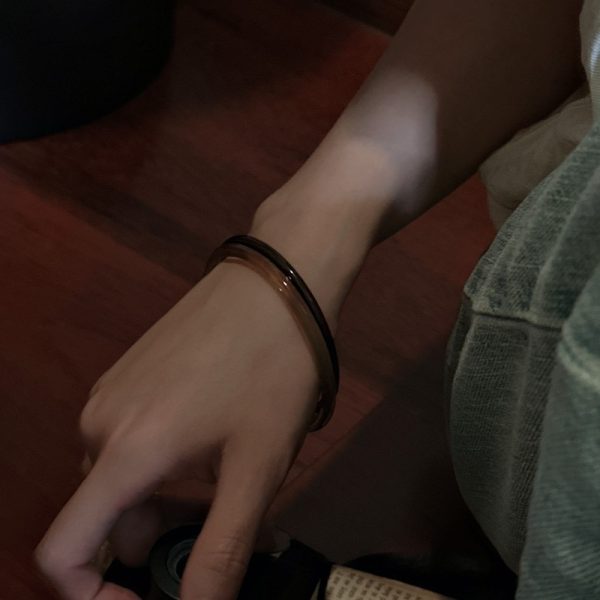 Wholesale Natural Gemstone Black Agate Bangle - Image 5