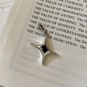 Wholesale 925 Sterling Silver Four-pointed Star Zircon Pendant