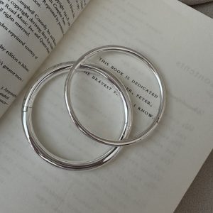 Wholesale 925 Sterling Silver Basic Hollow Fashionable Bangle