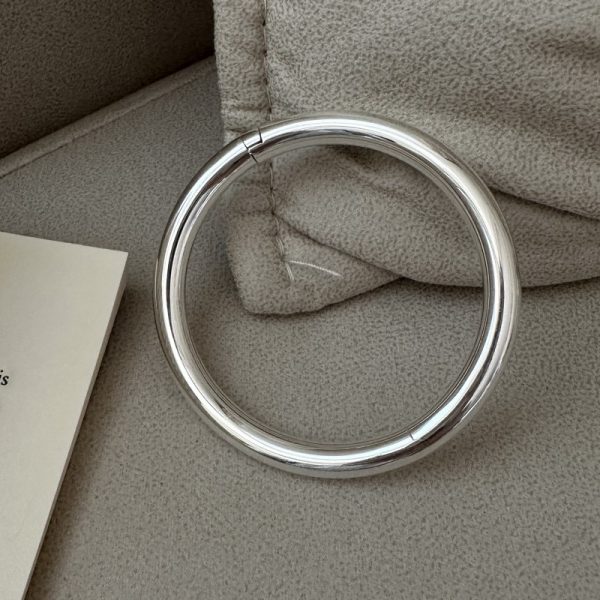 Wholesale 925 Sterling Silver Basic Hollow Fashionable Bangle - Image 2