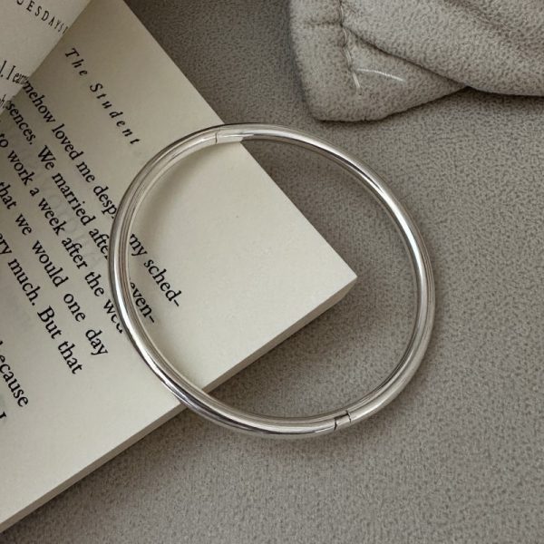 Wholesale 925 Sterling Silver Basic Hollow Fashionable Bangle - Image 3