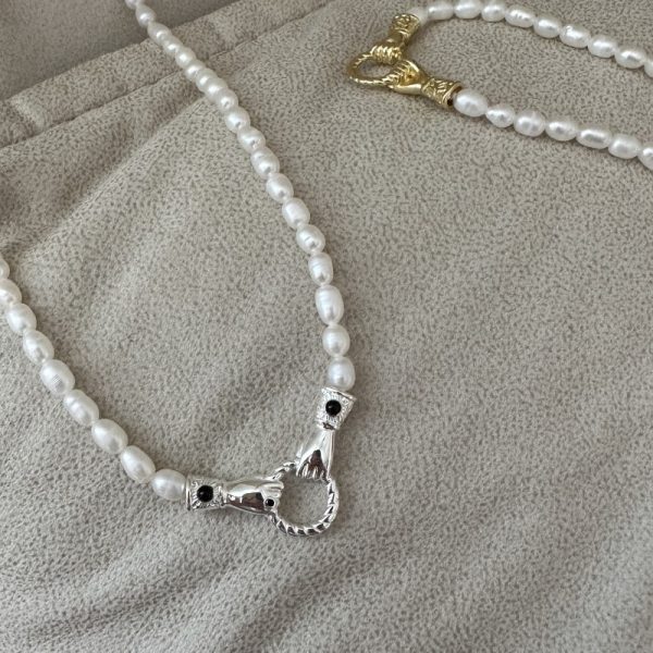 Wholesale 925 Sterling Silver Hand In Hand Pearl Necklace - Image 3