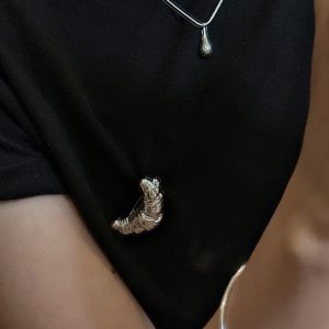 Wholesale 925 Sterling Silver Silver Croissant Brooch