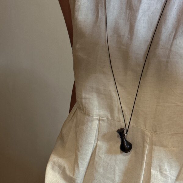 Wholesale 925 Sterling Silver Black Vase Necklace - Image 4