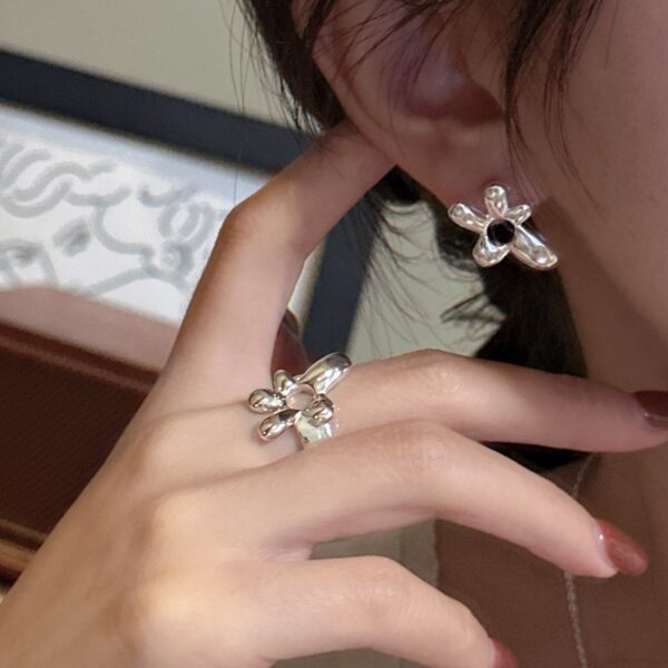 Wholesale 925 Sterling Silver Plain Flower Ring & Necklace & Earrings - Image 5