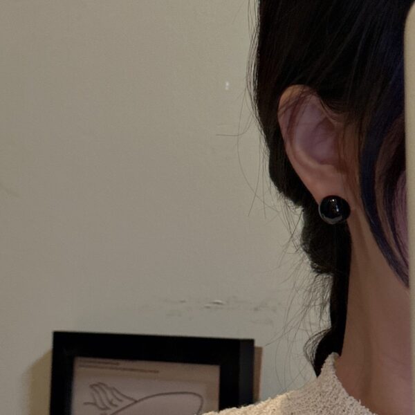 Wholesale 925 Sterling Silver Black Agate Bead Stud Earrings - Image 4