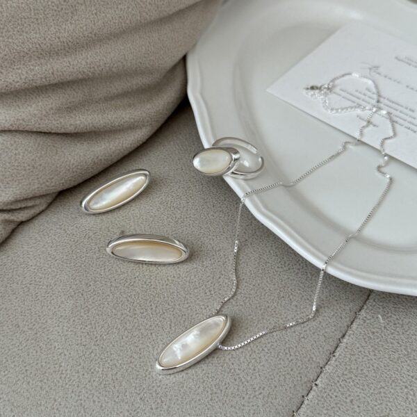 Wholesale 925 Sterling Silver Oval White Shell Necklace & Ring & Earrings