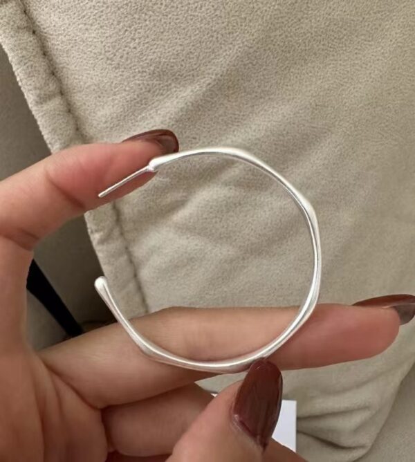 Wholesale 925 Sterling Silver Large Matte Earrings - Image 3