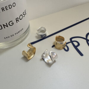 Wholesale 925 Sterling Silver C-shaped Ear Cuff In Gold & In Silver