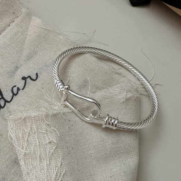 Wholesale 925 Sterling Silver Horseshoe Bangle