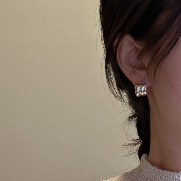 Wholesale 925 Sterling Silver Glossy Simple Earrings - Image 5