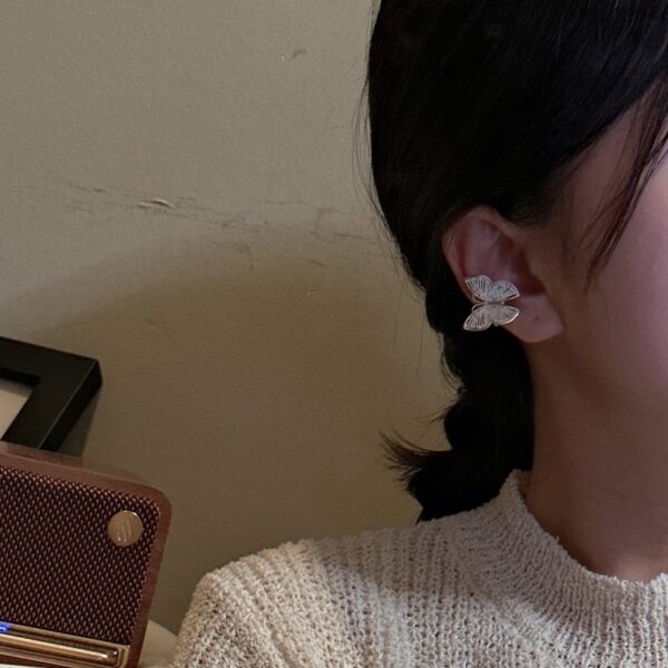 Wholesale 925 Sterling Silver Butterfly Ear Cuff - Image 5