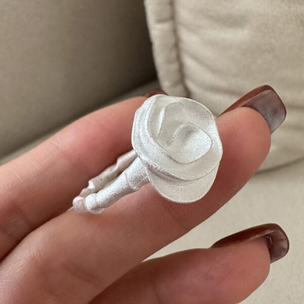 Wholesale 925 Sterling Silver Burnt White Flower Ring - Image 2