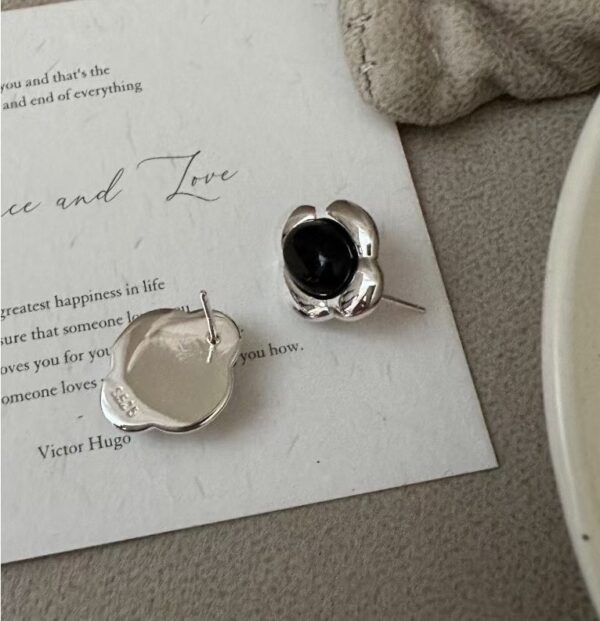 Wholesale 925 Sterling Silver Black Agate Flower Stud Earrings - Image 3