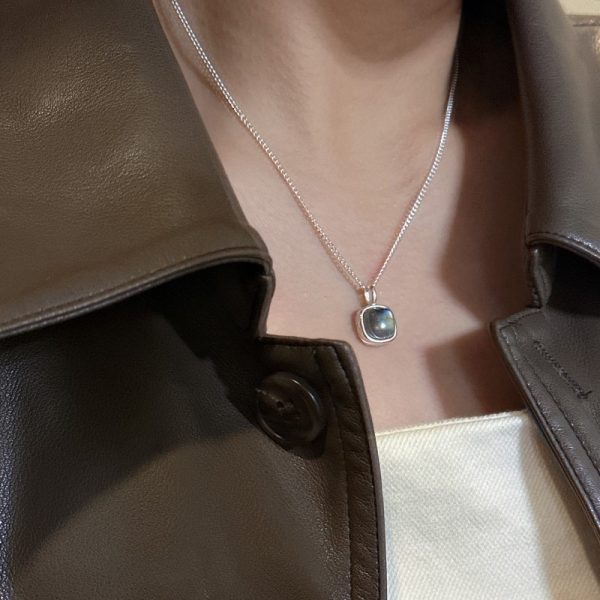 Wholesale 925 Sterling Silver Square Labradorite Necklace - Image 4